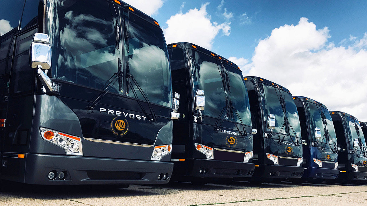 Factors to Consider When Renting a Travel Bus